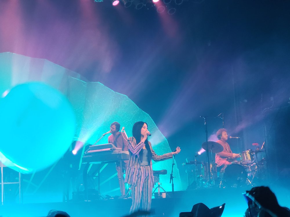 Live Review: Kacey Musgraves – ‘Oh What a World’ Tour at Express LIVE, Jan.&nbsp;29