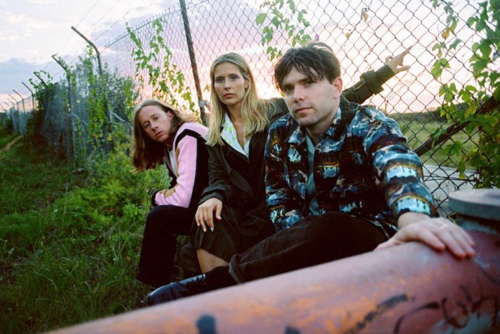 Middle Kids Release New Track “Stacking&nbsp;Chairs”